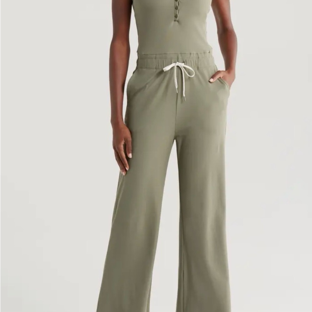 Women's Pose Henley Jumpsuit - Dark Metal - Picture 5 of 9